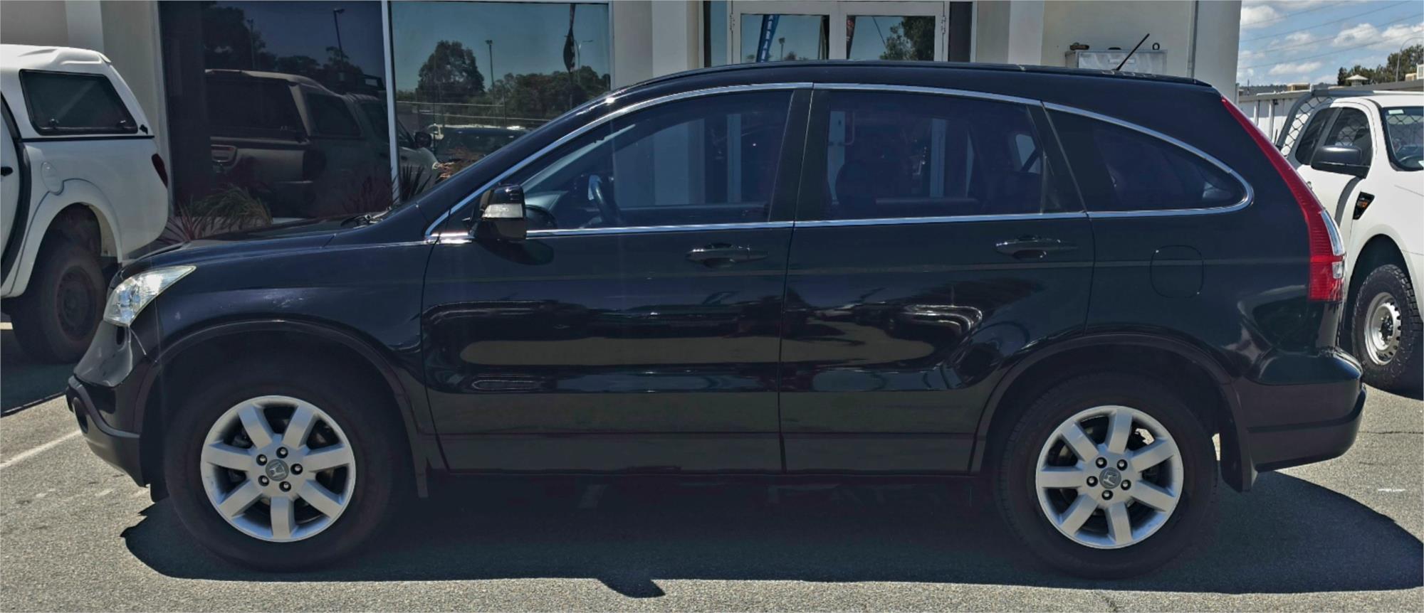 
								2007 Honda CR-V Luxury full									