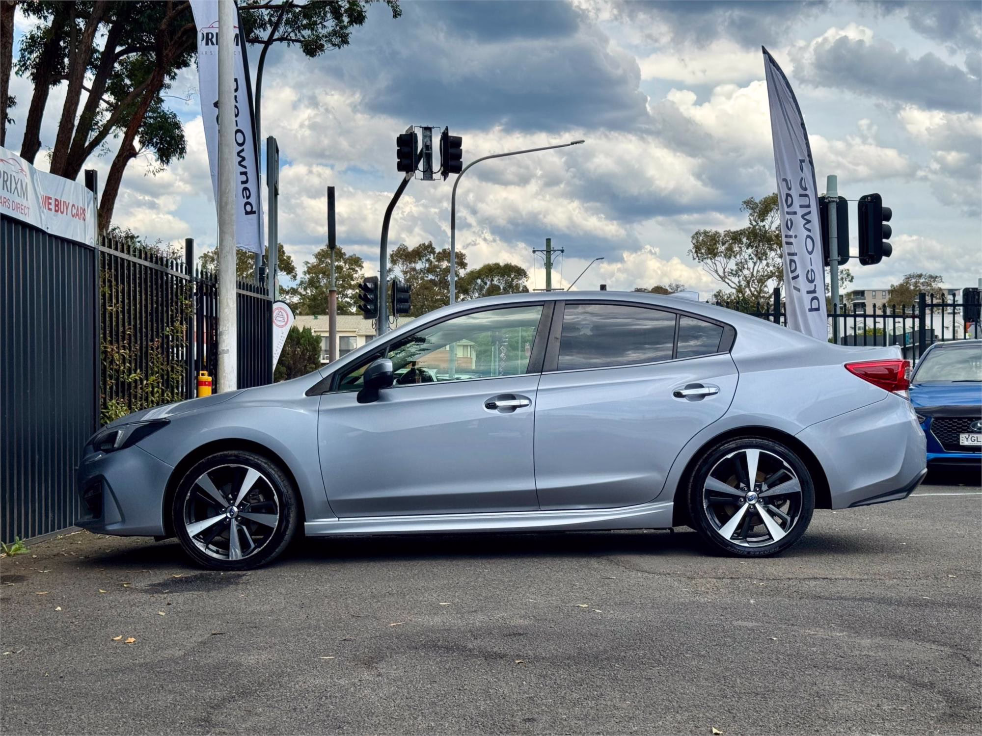 
								2018 Subaru Impreza 2.0i-S full									