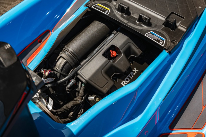
								2026 SEA-DOO RXP-X 325 TECH 2.0 S/N 9000234 full									