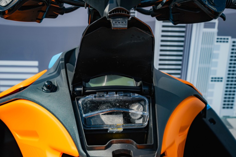 
								2026 SEA-DOO SPARK 1UP TRIXX 90 S/N 9000241 full									