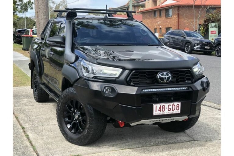 Toyota Hilux Rugged X GUN126R 4X4 (2021)