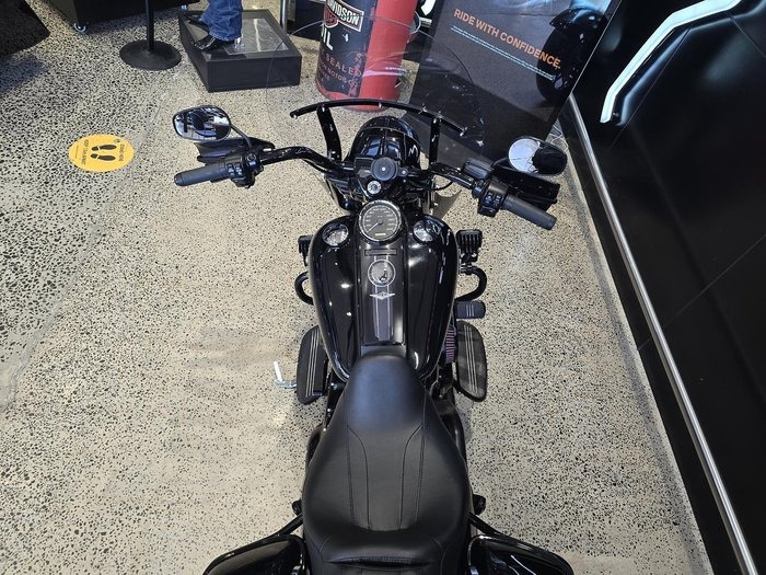 
								Harley-Davidson Road King Special 114 (FLHRXS) Touring full									