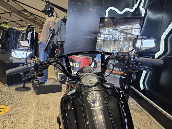 
								Harley-Davidson Road King Special 114 (FLHRXS) Touring full									