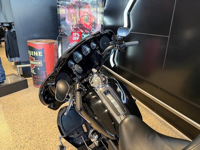 
								Harley-Davidson Ultra Limited 114 (FLHTK) Touring full									