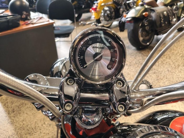 
								Harley-Davidson CVO Dyna Fat Bob (FXDFSE) CVO full									