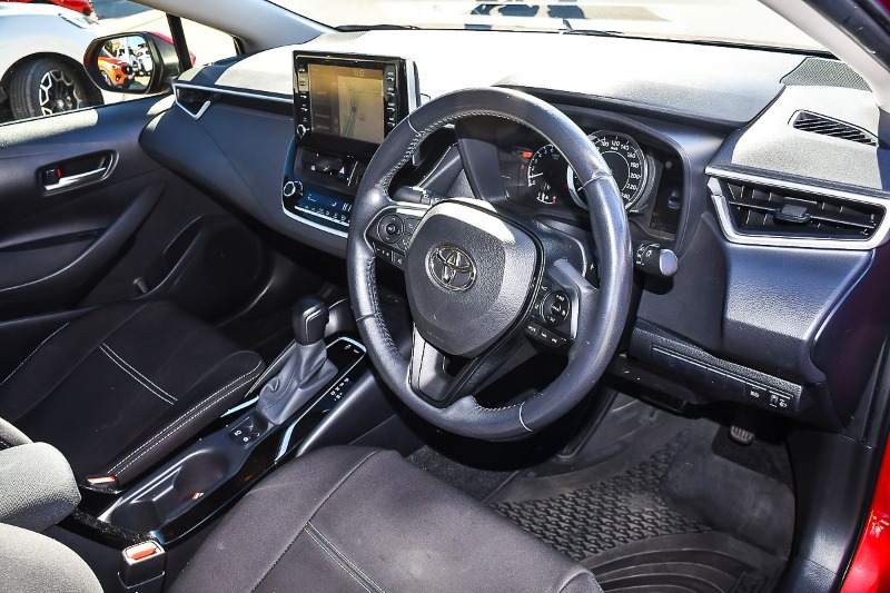 
								2019 Toyota Corolla SX MZEA12R full									