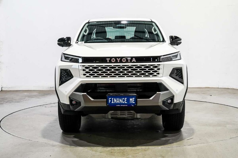 
								2026 Toyota Hilux Rogue 48V GUN227R 4X4 full									
