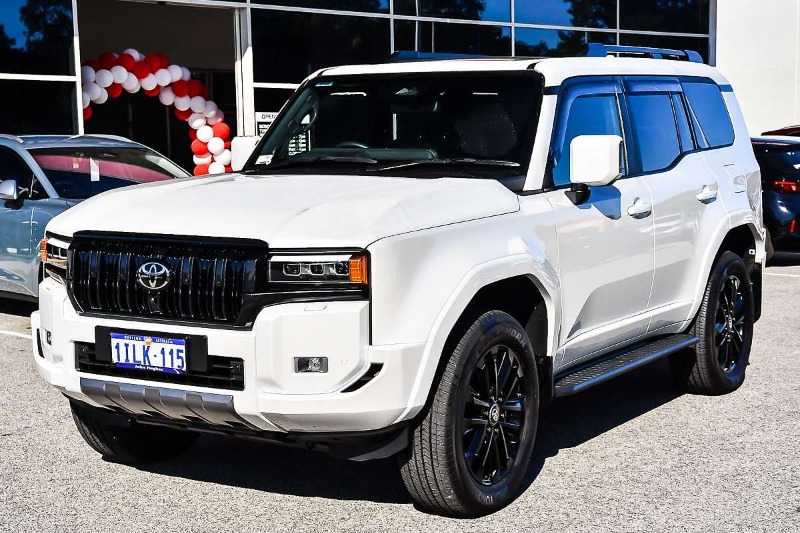
								2025 Toyota Landcruiser Prado Kakadu GDJ251R full									