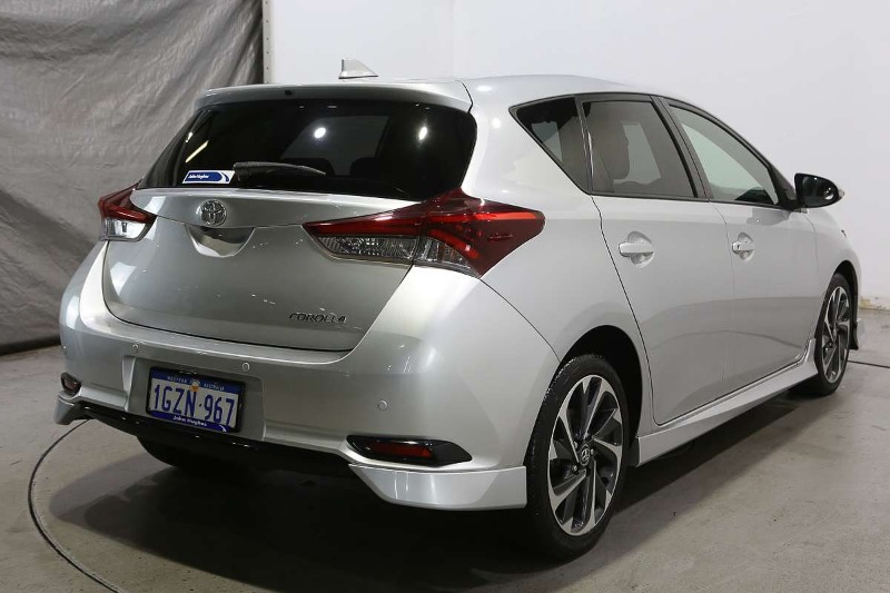 
								2017 Toyota Corolla SX ZRE182R full									