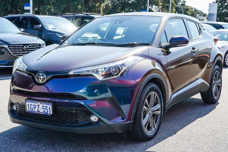 
								2018 Toyota C-HR NGX10R full									