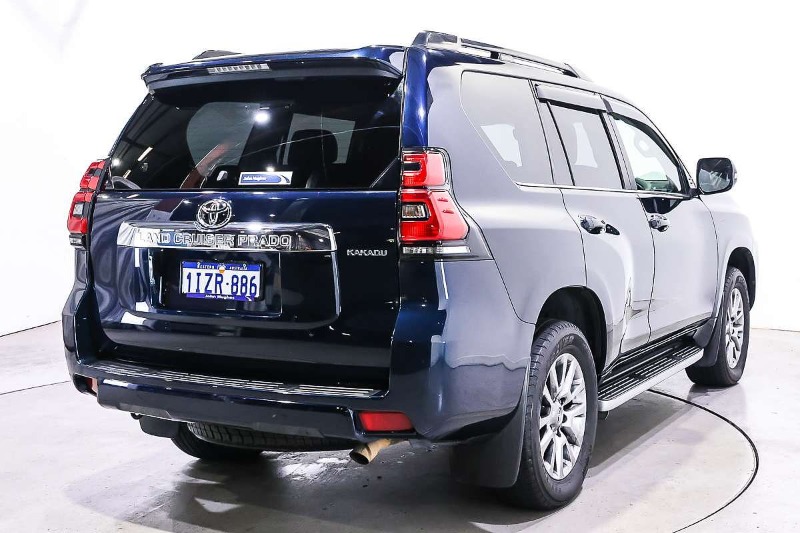 
								2019 Toyota Landcruiser Prado Kakadu GDJ150R full									
