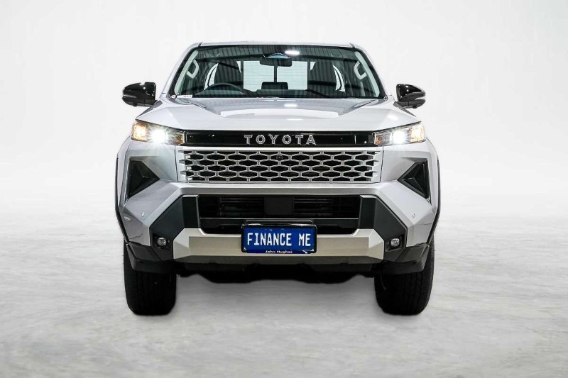 
								2026 Toyota Hilux SR 48V GUN227R 4X4 full									