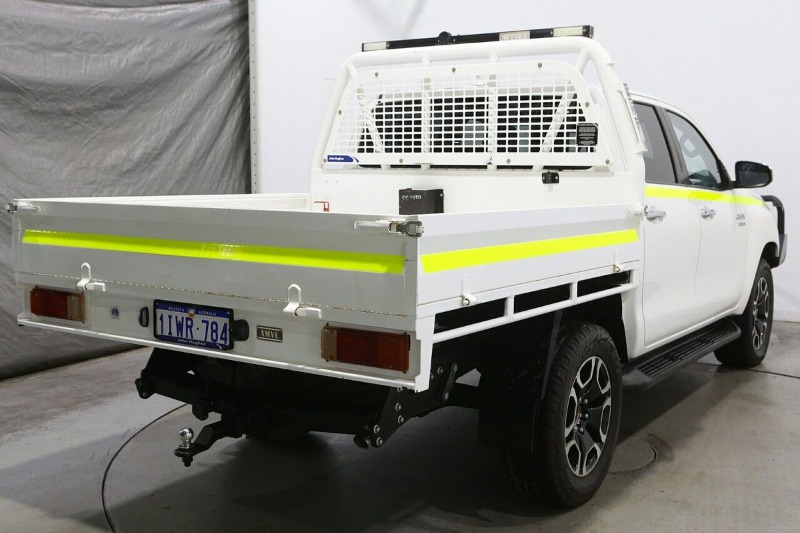 
								2021 Toyota Hilux SR5 GUN126R 4X4 full									