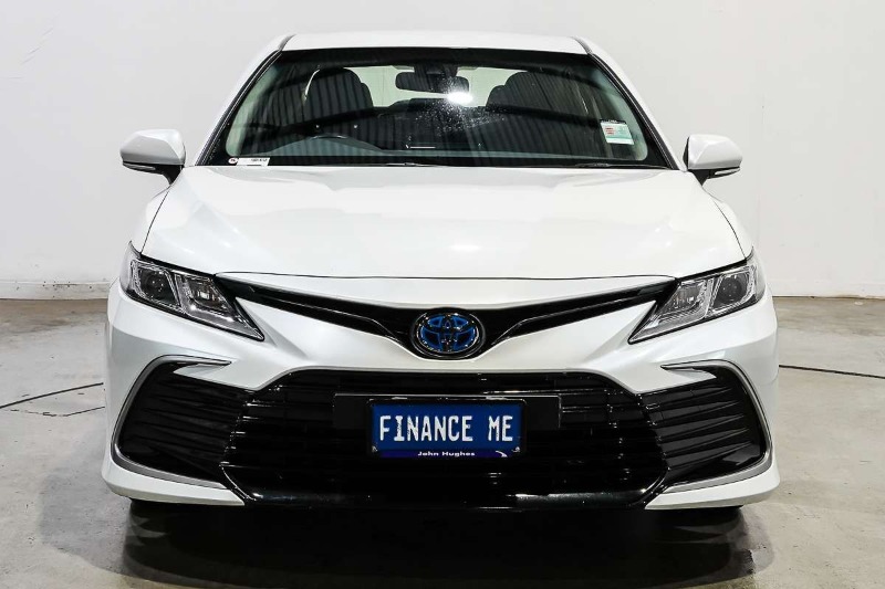 
								2024 Toyota Camry Ascent AXVH70R full									