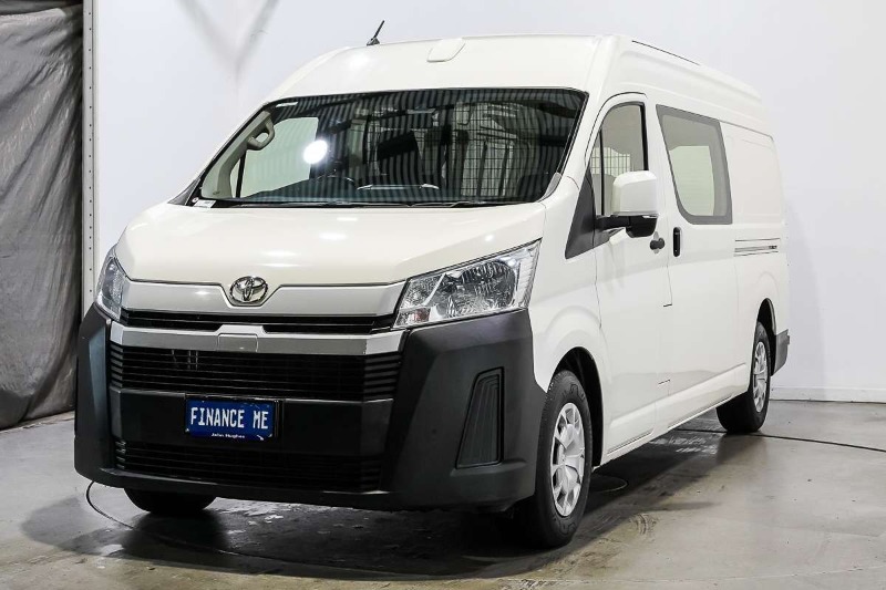 
								2022 Toyota Hiace GDH320R ELWB High Roof full									