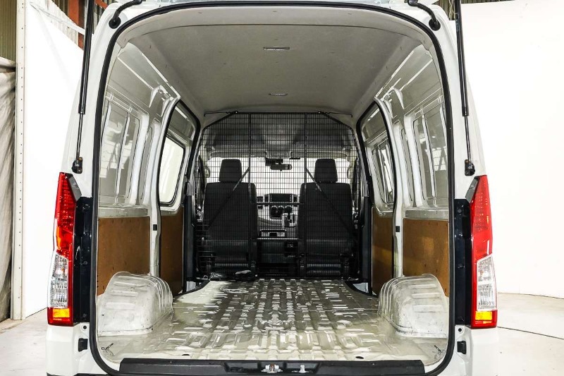 
								2022 Toyota Hiace GDH320R ELWB High Roof full									