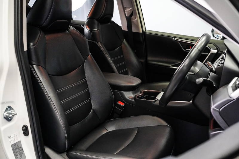 
								2021 Toyota RAV4 Hybrid Cruiser Auto 2WD full									