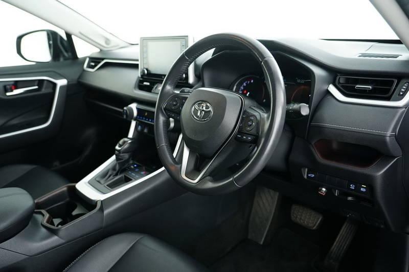 
								2020 Toyota RAV4 Cruiser Auto 2WD full									