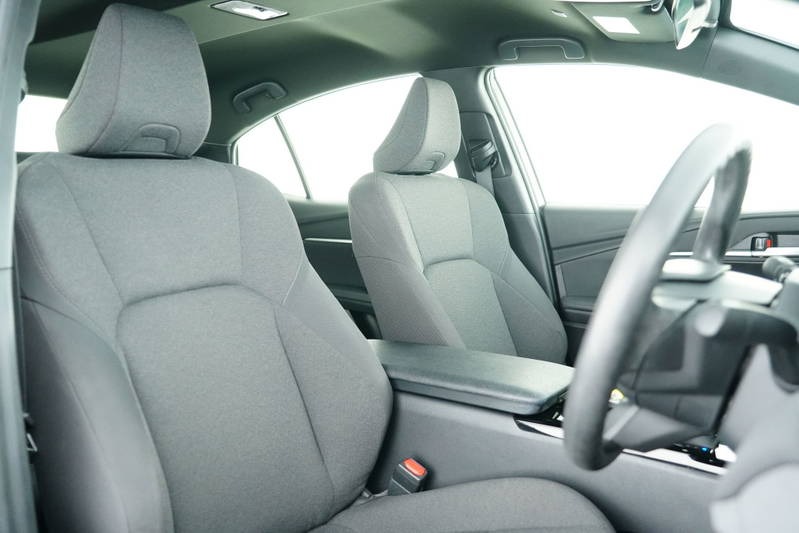 
								2025 Toyota Camry Hybrid Ascent Auto full									