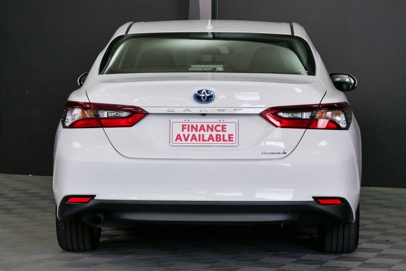 
								2022 Toyota Camry Hybrid Ascent Sport Auto full									