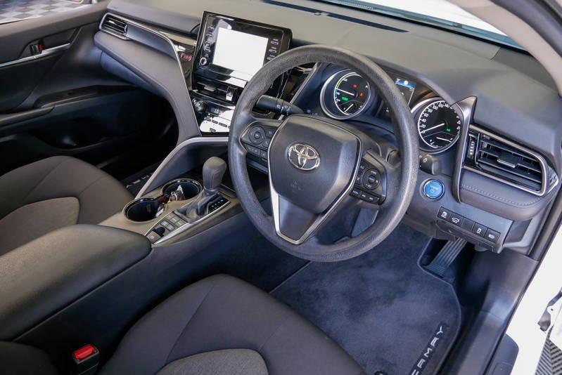 
								2022 Toyota Camry Hybrid Ascent Sport Auto full									