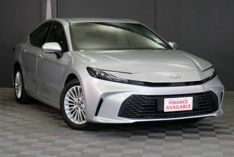 2025 Toyota Camry Hybrid Ascent Auto