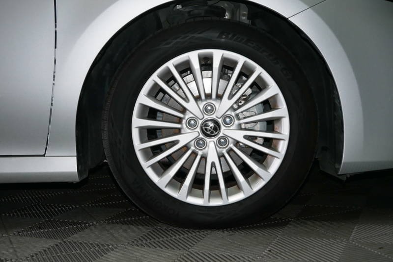 
								2025 Toyota Camry Hybrid Ascent Auto full									