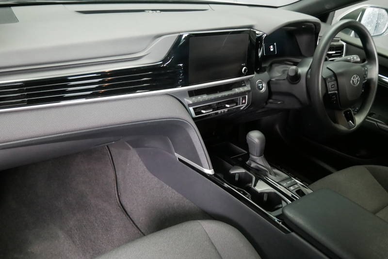 
								2025 Toyota Camry Hybrid Ascent Auto full									