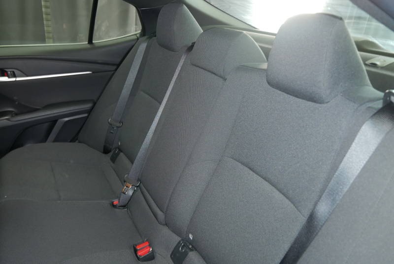 
								2025 Toyota Camry Hybrid Ascent Auto full									