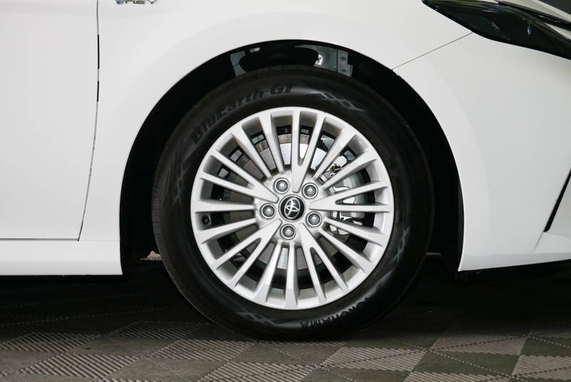 
								2025 Toyota Camry Hybrid Ascent Auto full									