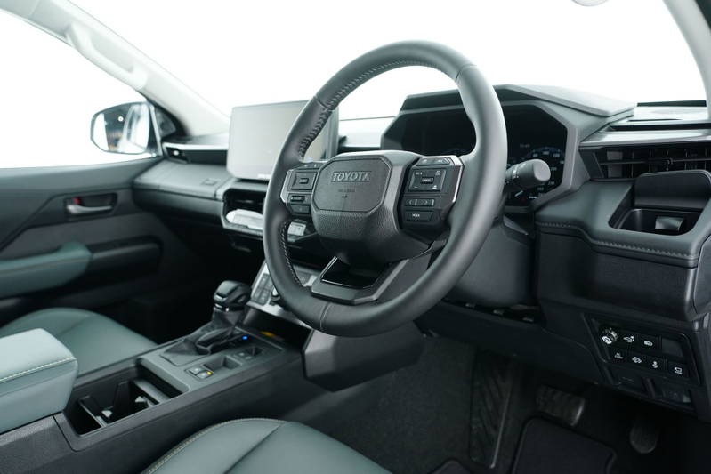 
								2026 Toyota Hilux Rogue 48V Auto 4×4 Double Cab full									