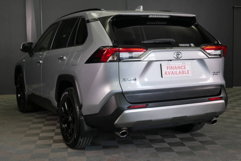 
								2025 Toyota RAV4 Hybrid Cruiser Auto 2WD full									