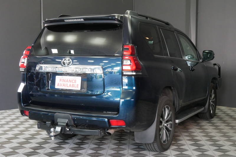 
								2022 Toyota Landcruiser Prado Kakadu Auto 4×4 full									