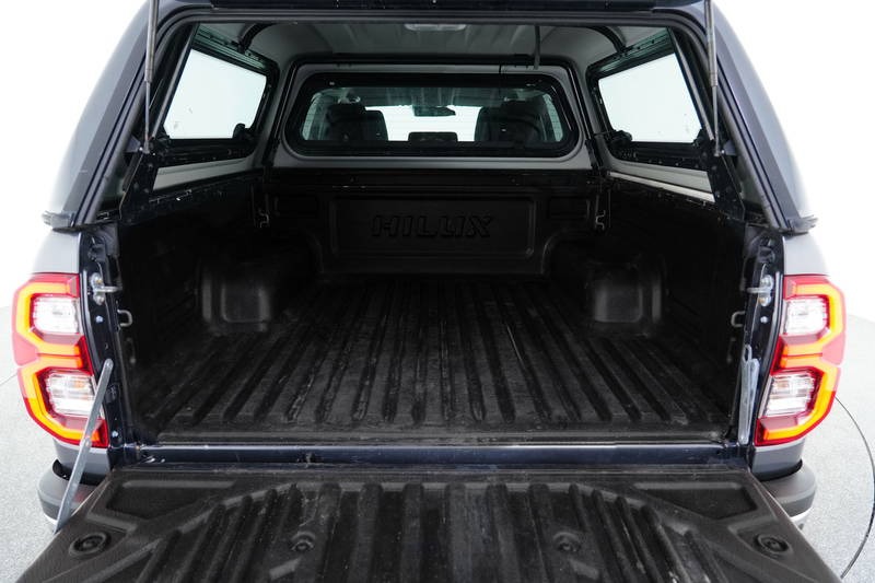 
								2020 Toyota Hilux SR5 Auto 4×4 Double Cab full									