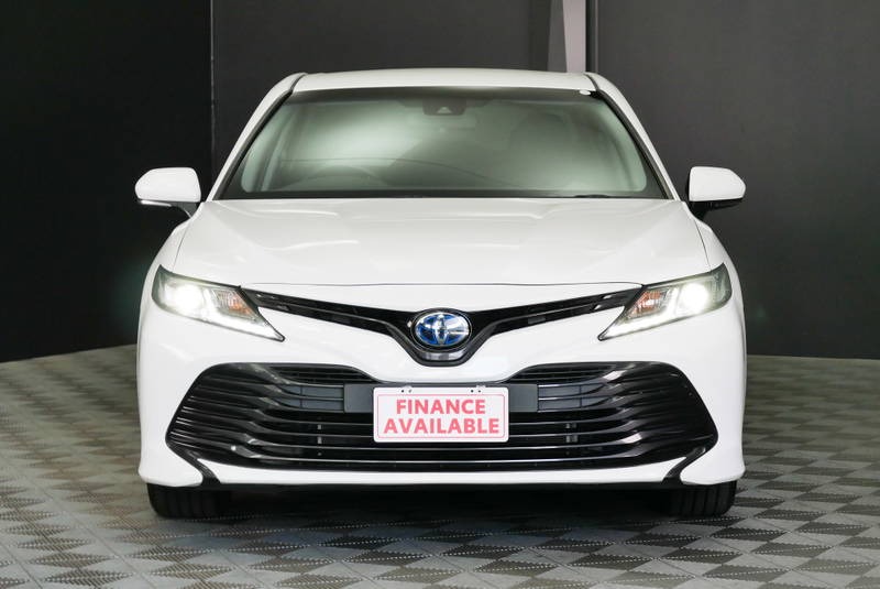 
								2020 Toyota Camry Hybrid Ascent Auto full									