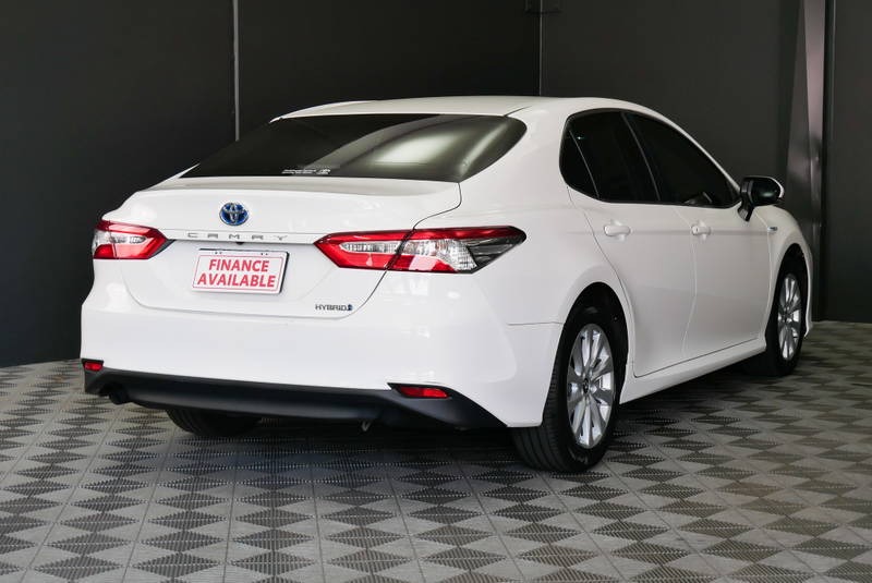 
								2020 Toyota Camry Hybrid Ascent Auto full									