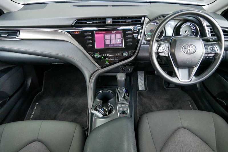 
								2021 Toyota Camry Hybrid Ascent Auto full									