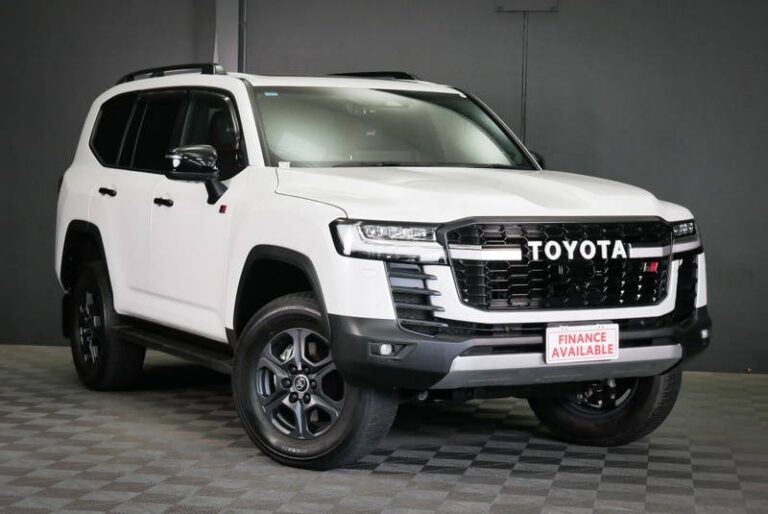 2025 Toyota Landcruiser GR Sport Auto 4×4