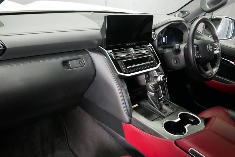 
								2025 Toyota Landcruiser GR Sport Auto 4×4 full									