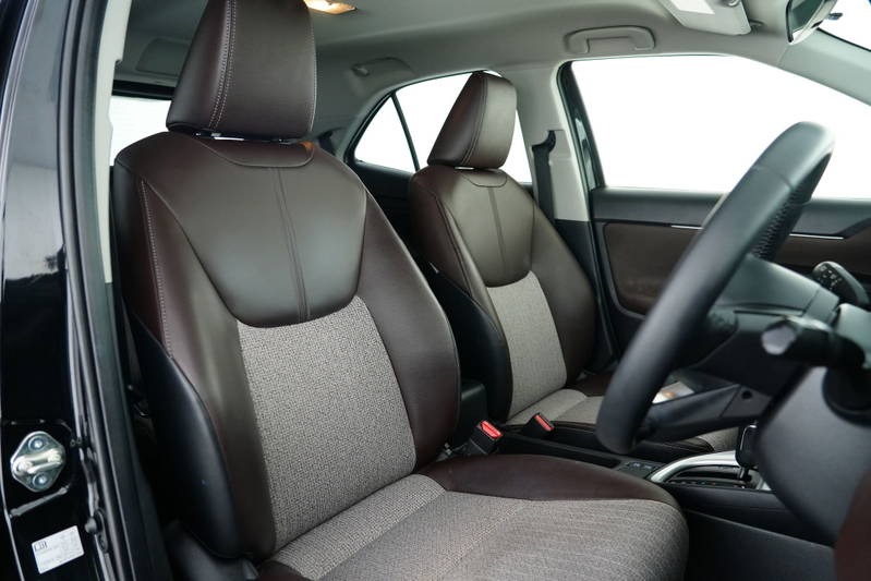 
								2021 Toyota Yaris Cross Hybrid Urban Auto 2WD full									