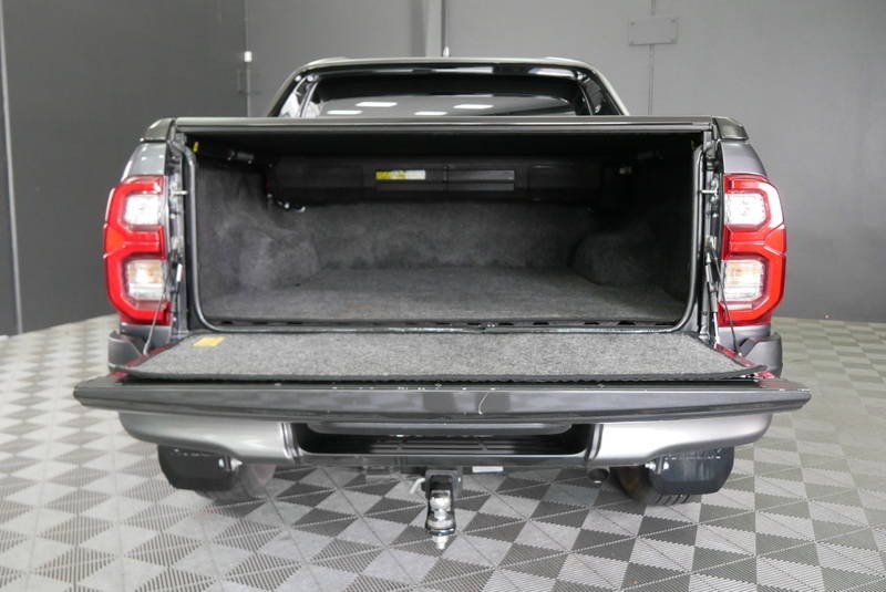 
								2025 Toyota Hilux Rogue 48V Auto 4×4 Double Cab full									