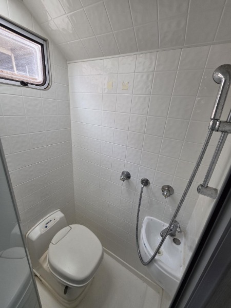
								2003 PARAMOUNT DELTA TOURING CARAVAN full									