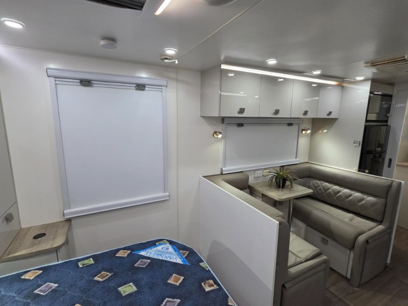 
								2020 ESSENTIAL C-CLASS D1-1 SERIES SINGLE AXLE SEMI OFF-ROAD CARAVAN full									