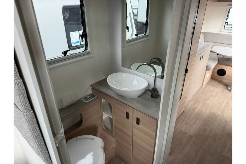 
								2026 Jayco DISCOVERY CARAVAN 22.68-3.OB.DY-MY26 full									