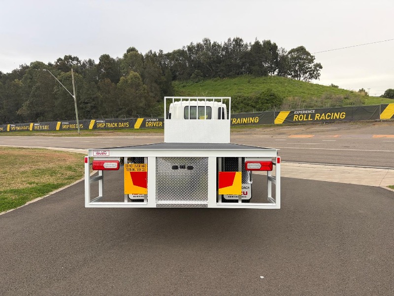 
								Isuzu F Series FVR 170-260 AT R60 (2026) full									