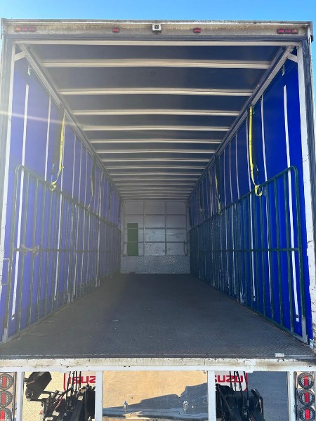 
								Isuzu F Series FVL240-300 Curtainsider (2019) full									