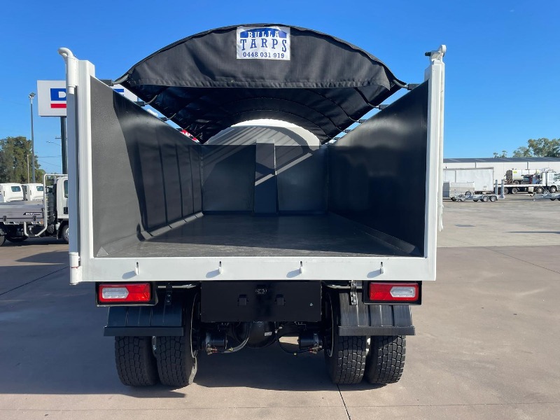 
								Isuzu F Series FVZ 260-300 AT R46 Custom Tipper (2025) full									
