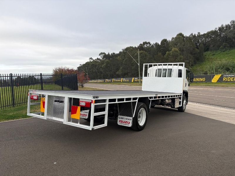 
								Isuzu F Series FVR 170-260 AT R60 (2026) full									