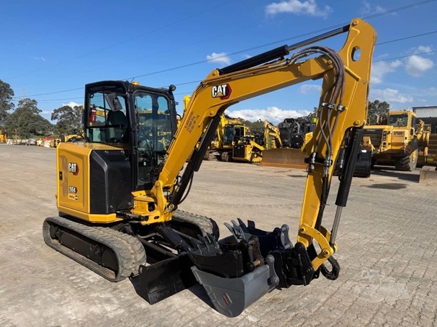 
								2023 CATERPILLAR 304 full									