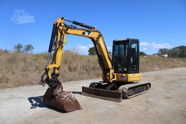 2015 CATERPILLAR 305.5E2 CR